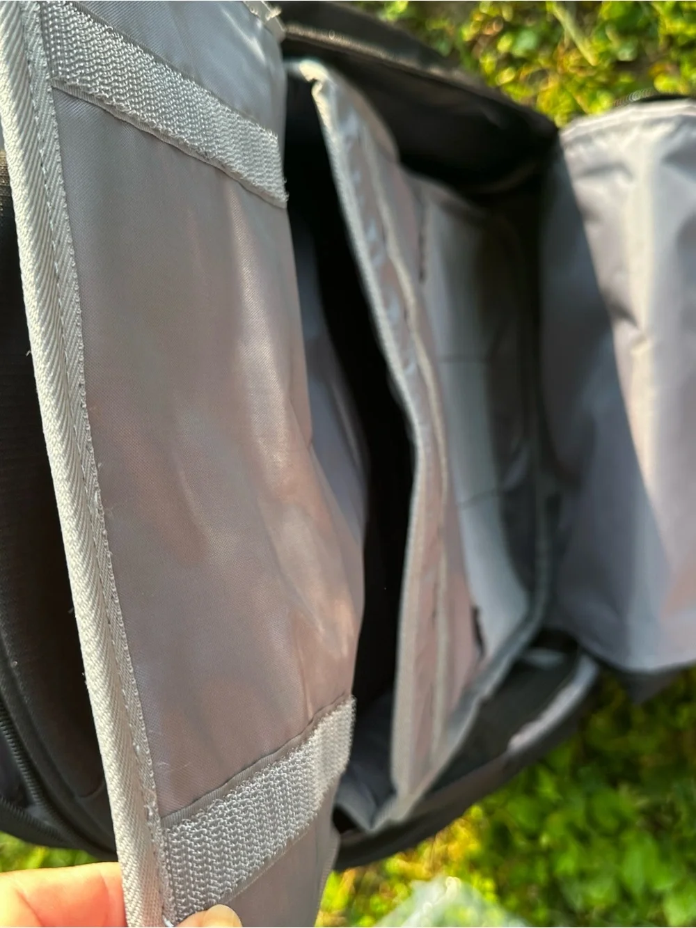 Samsonite Black and Dark Gray Rolling Men's Backpack